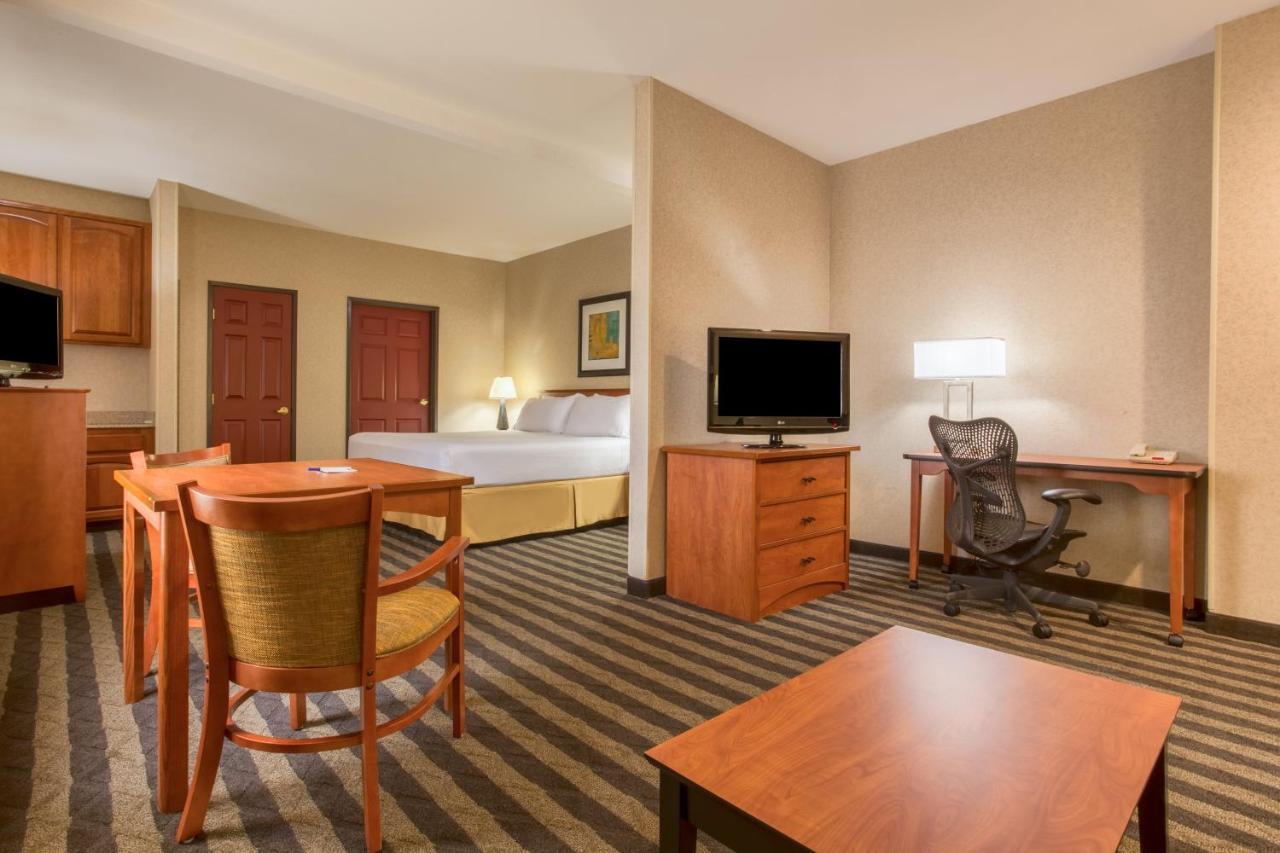 Holiday Inn Express Hotel & Suites Manteca, An Ihg Hotel Chambre photo